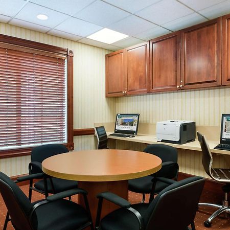 Homewood Suites By Hilton Newark-Wilmington South Area Exterior photo