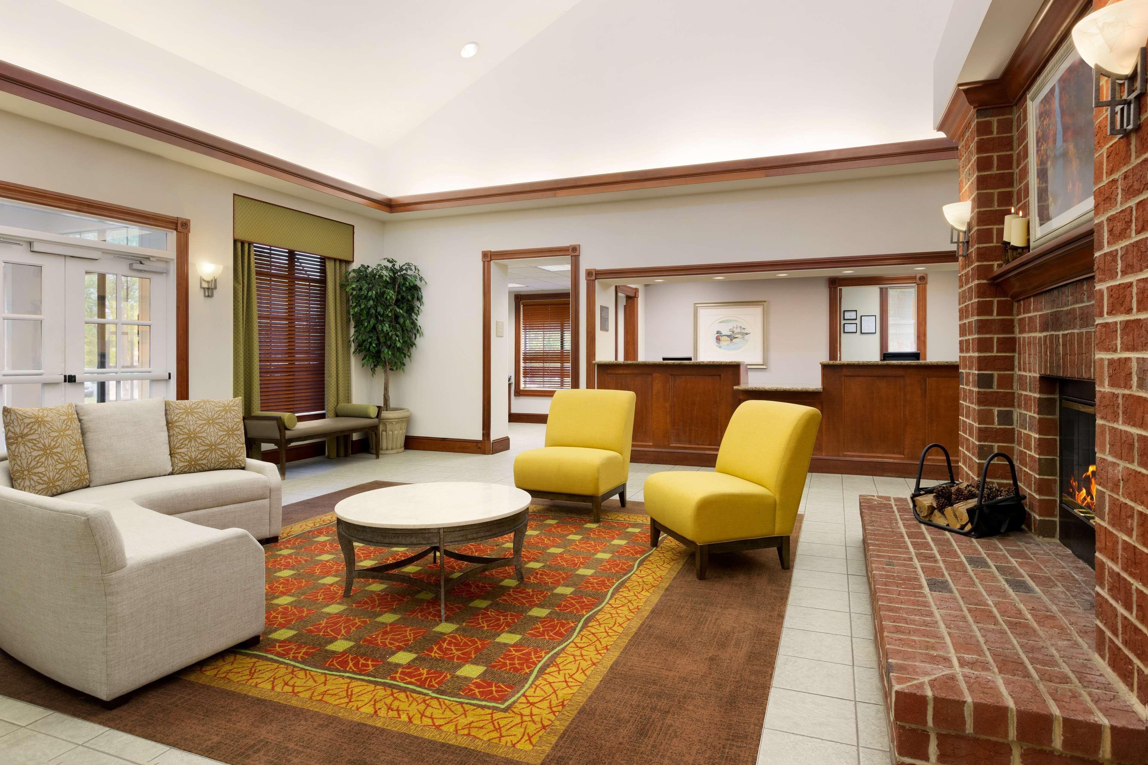 Homewood Suites By Hilton Newark-Wilmington South Area Exterior photo